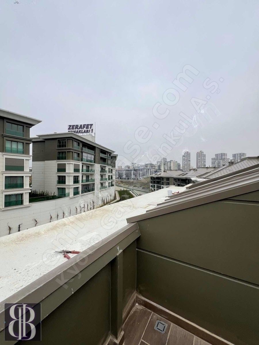 KYOTO'DAN SOM ZERAFET 1'DE 4+2 DUBLEX SATILIK DAİRE